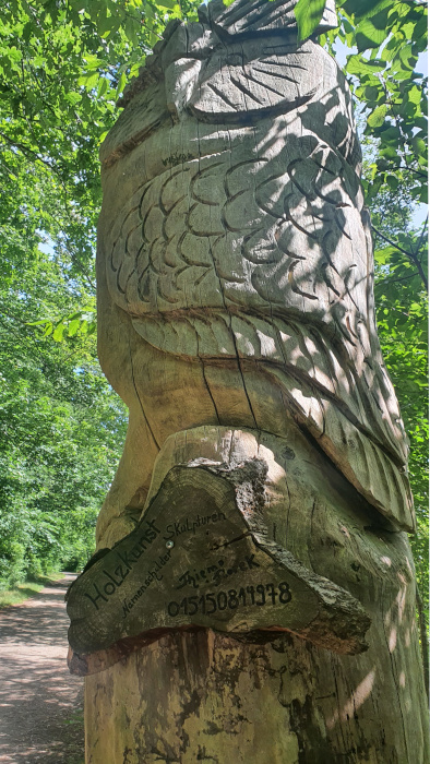 geschnitzte Eule am Noorwanderweg